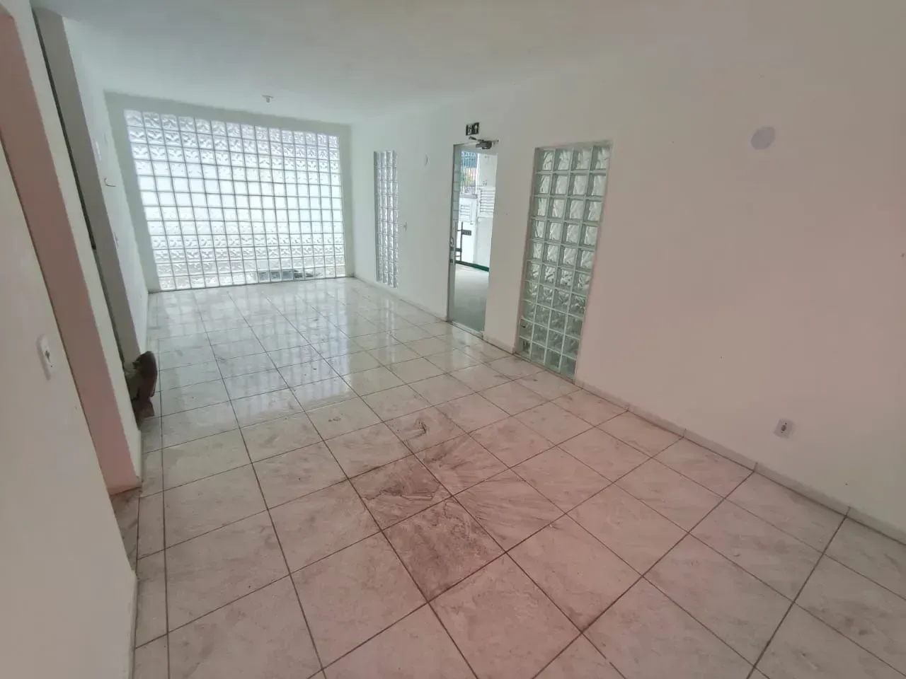 Будинок із 5 спальнями та 5 ванними, 423 м², P — photo 17