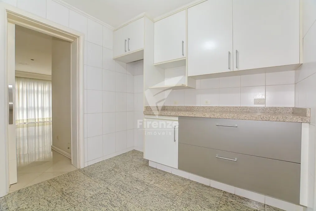 Apartment with 3 en-suite bedrooms and 2 parking — photo 19