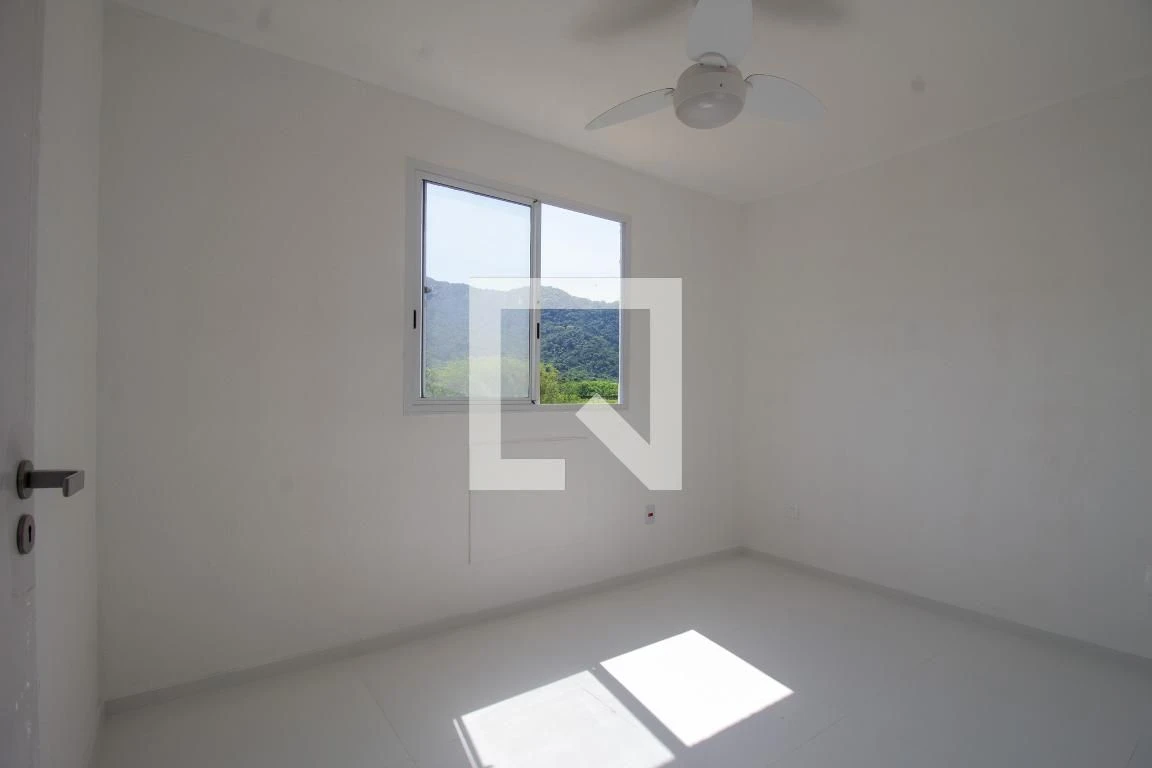 Apartamento de 2 quartos com vista para as montanhas — photo 4