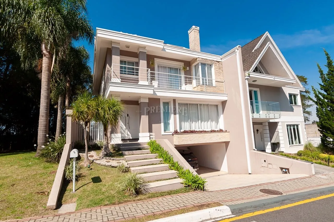 Furnished 270 m² house with 4 bedrooms and open kitchen — photo 3