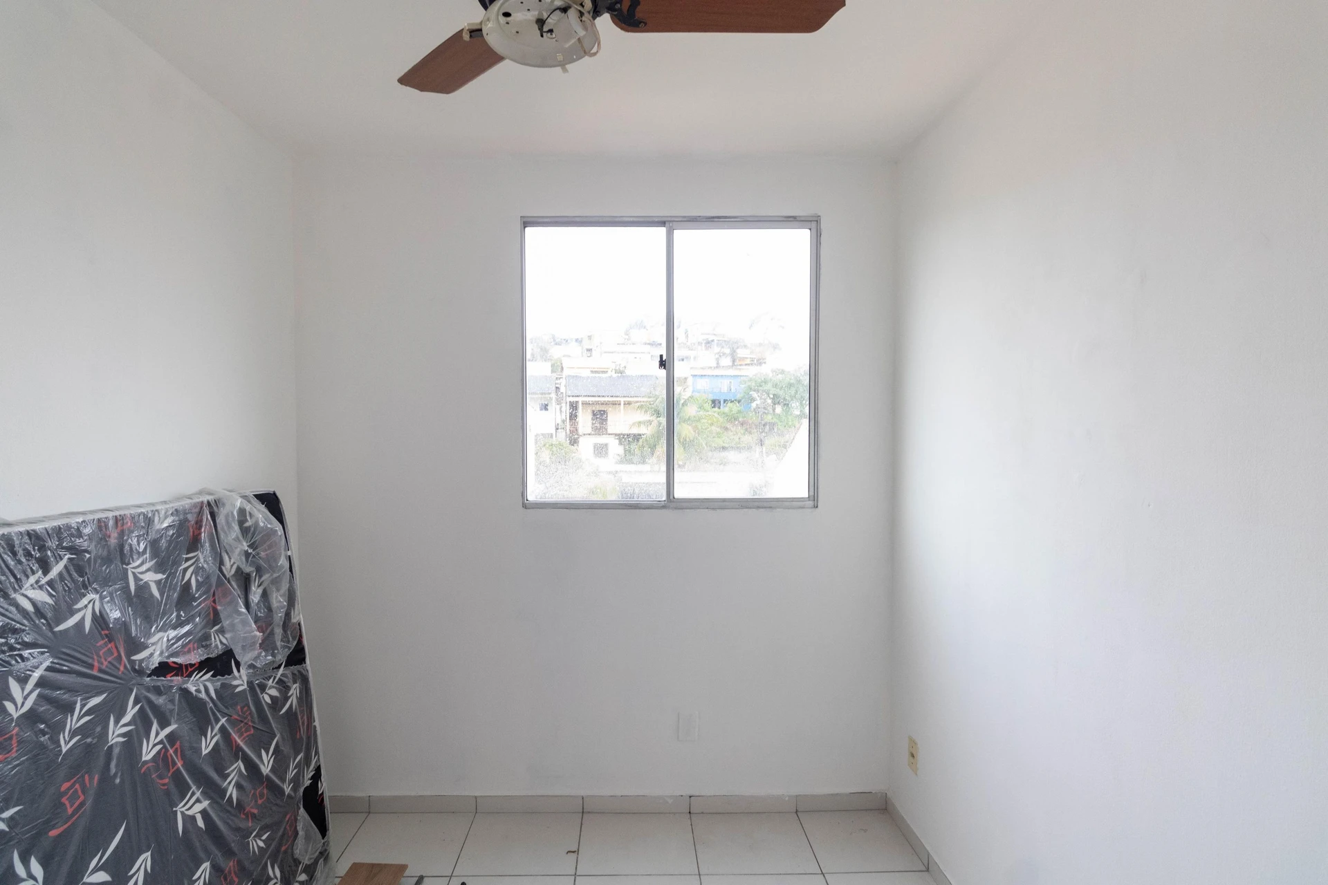 Apartamento de 2 quartos em condomínio com piscina — photo 30