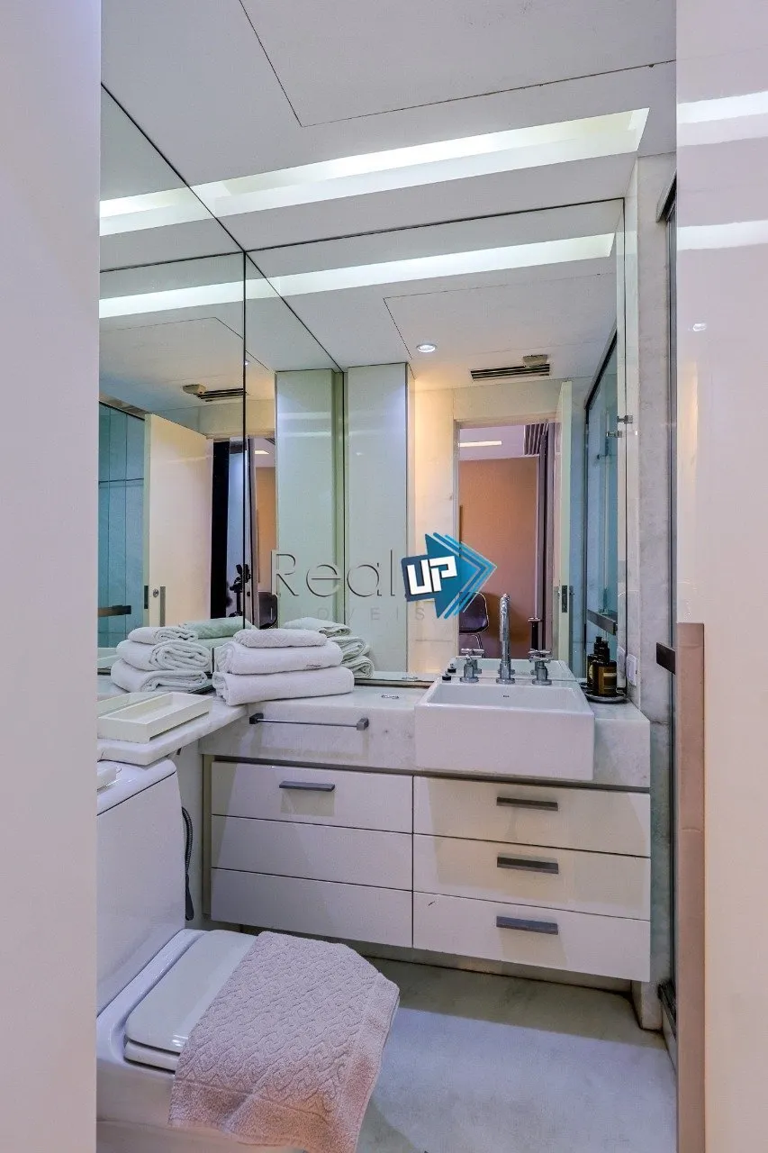 2-bedroom apartment with 2 bathrooms and 1 parking space — photo 19