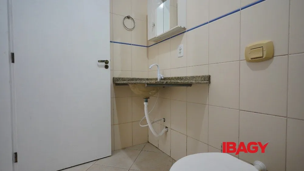 Студия с 1 спальней и встроенной кухней 27 м² — photo 11