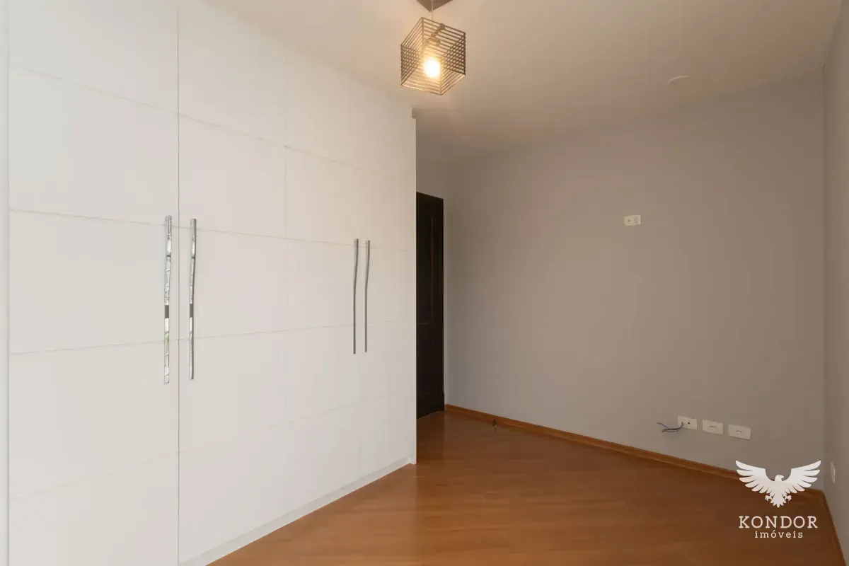 3-bedroom house with a home office in Curitiba — photo 37