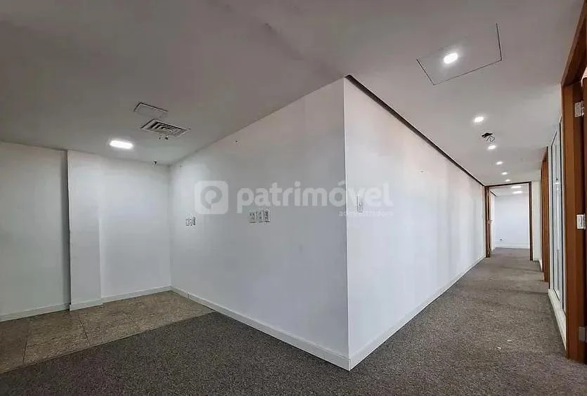 Пустая квартира 309 м² с кондиционером — photo 16
