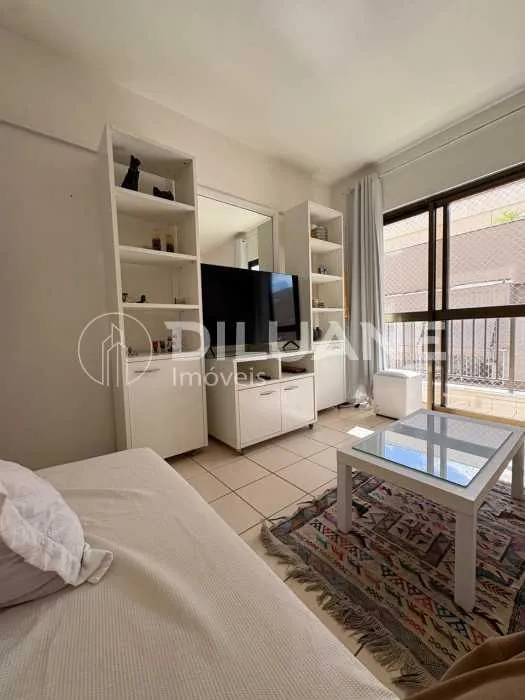 2-bedroom apartment with an open-plan kitchen — photo 20