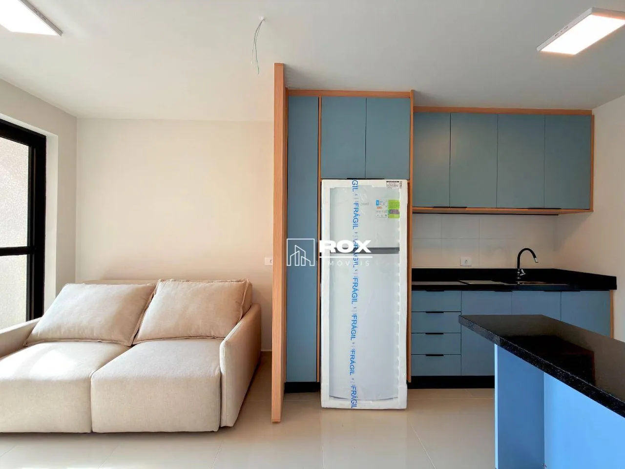 Furnished 1-bedroom apartment with a private BBQ — photo 9
