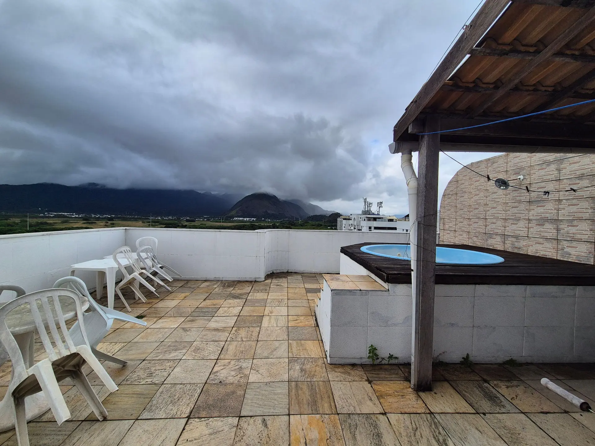 Furnished apartment with 3 bedrooms, 1 suite and balcony — photo 5