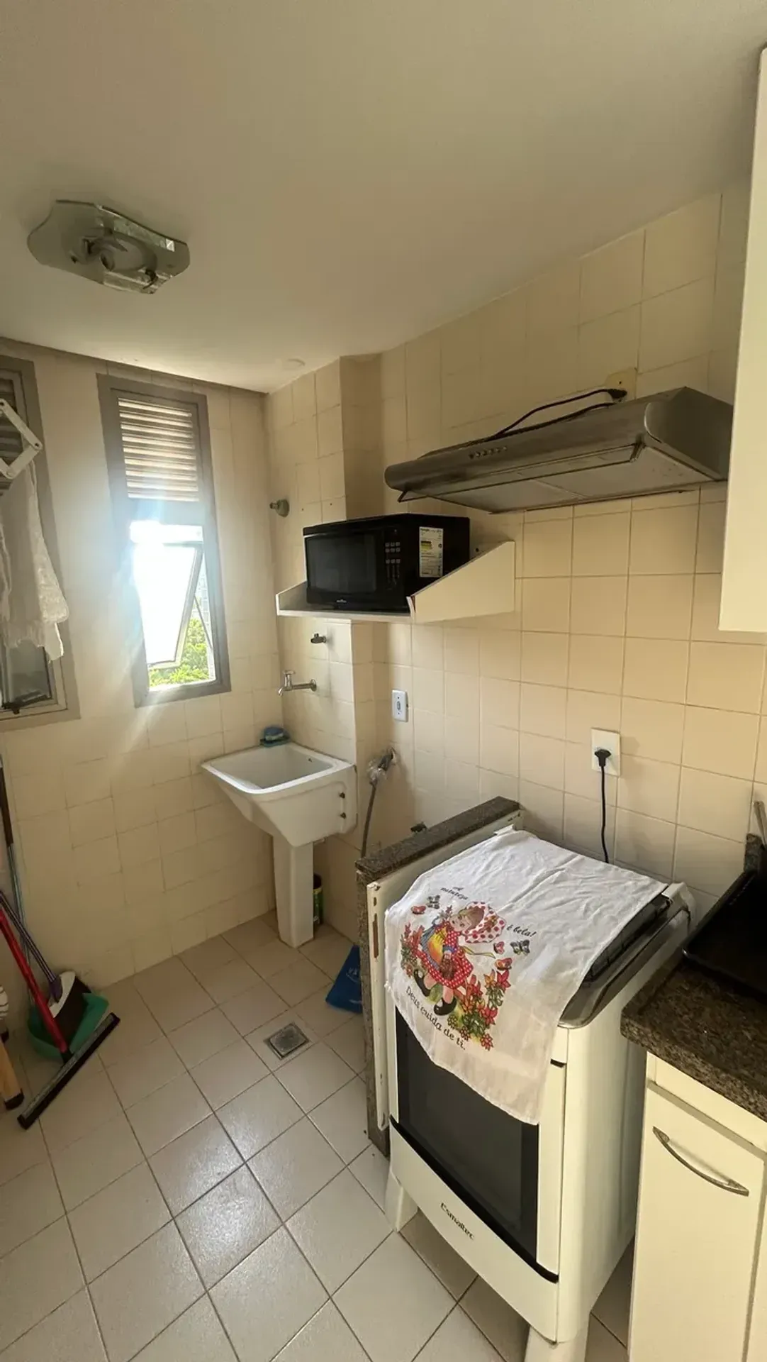Apartamento mobiliado de 72 m² com 1 suíte e varanda — photo 30