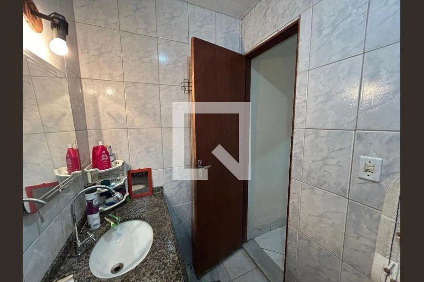 Rental house with 2 bedrooms, 1 bathroom and parking — photo 30