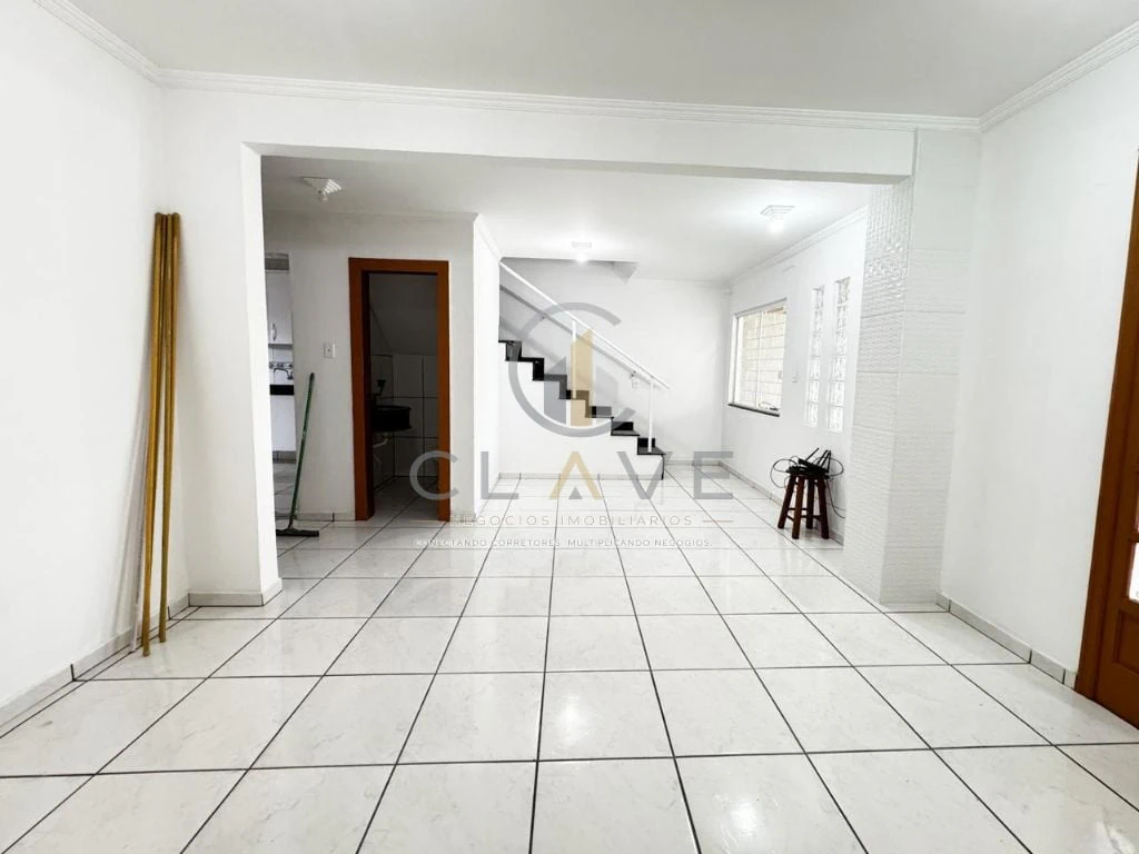 4-bedroom house, 1 with its own bathroom, 136 m², Curitiba