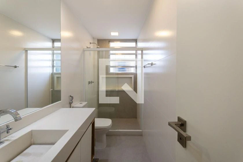 Mountain view in a 3-bedroom apartment, 64 m² — photo 30