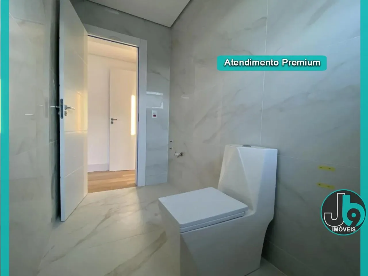 170 m² house with 3 en-suite bedrooms and tile floors — photo 19