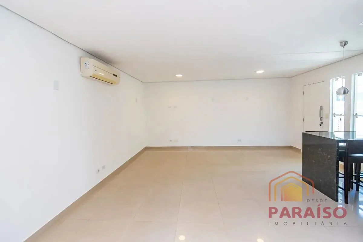4-bedroom house with a grill on the balcony in Curitiba — photo 12