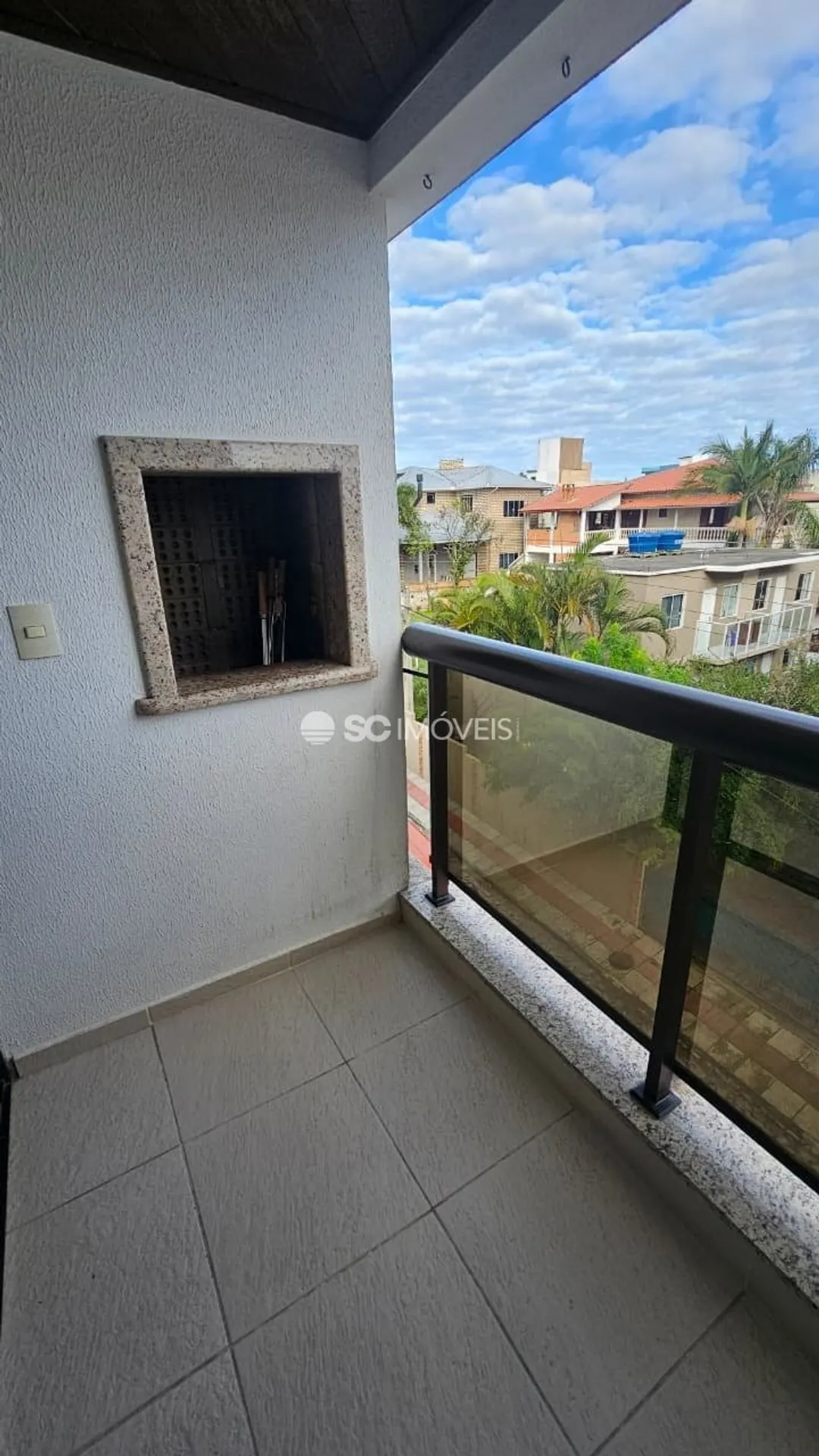 Furnished 1-bedroom apartment with 45 m² and parking space — photo 36