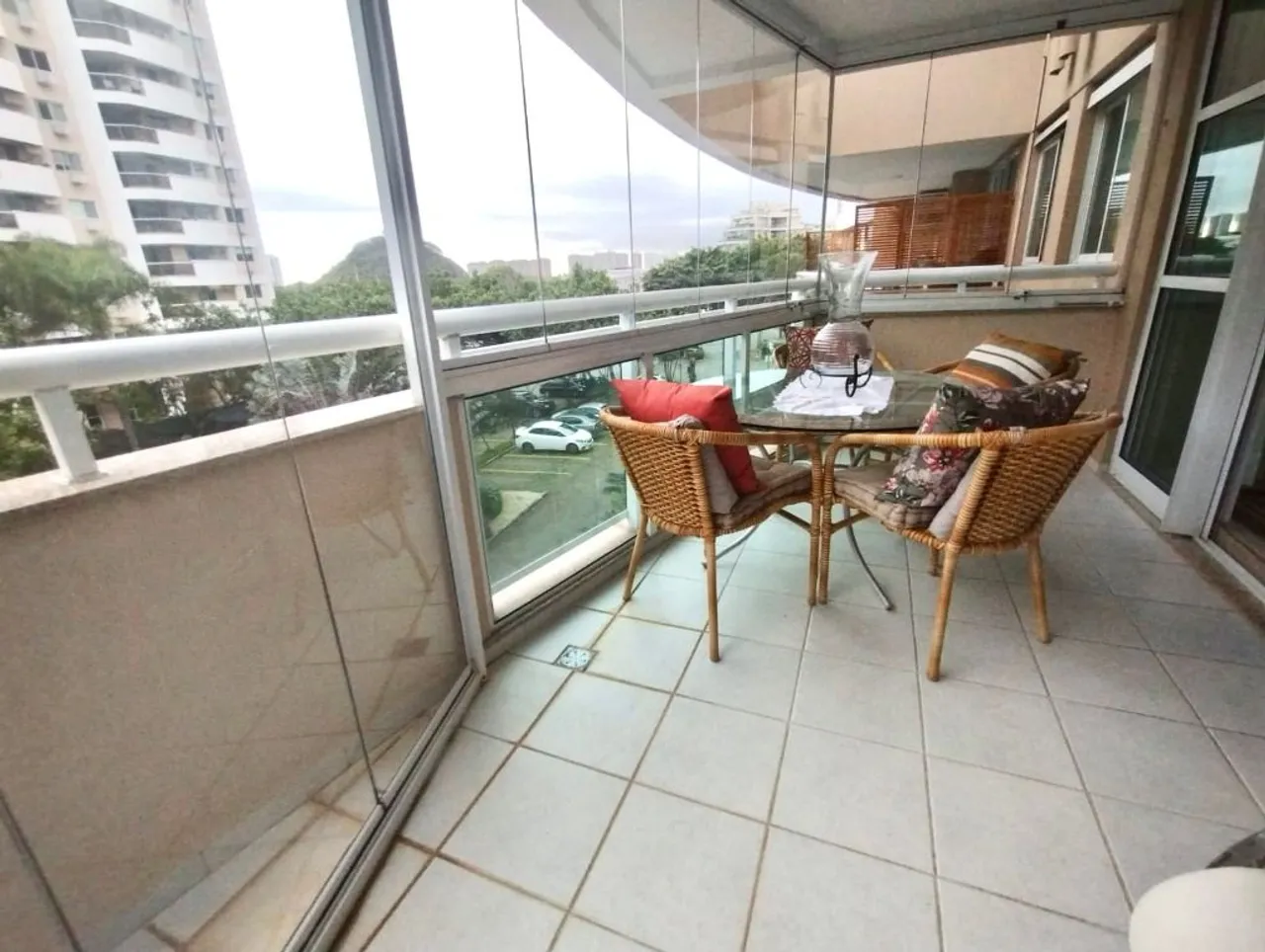 Furnished 2-bedroom apartment with 2 bathrooms and balcony — photo 5