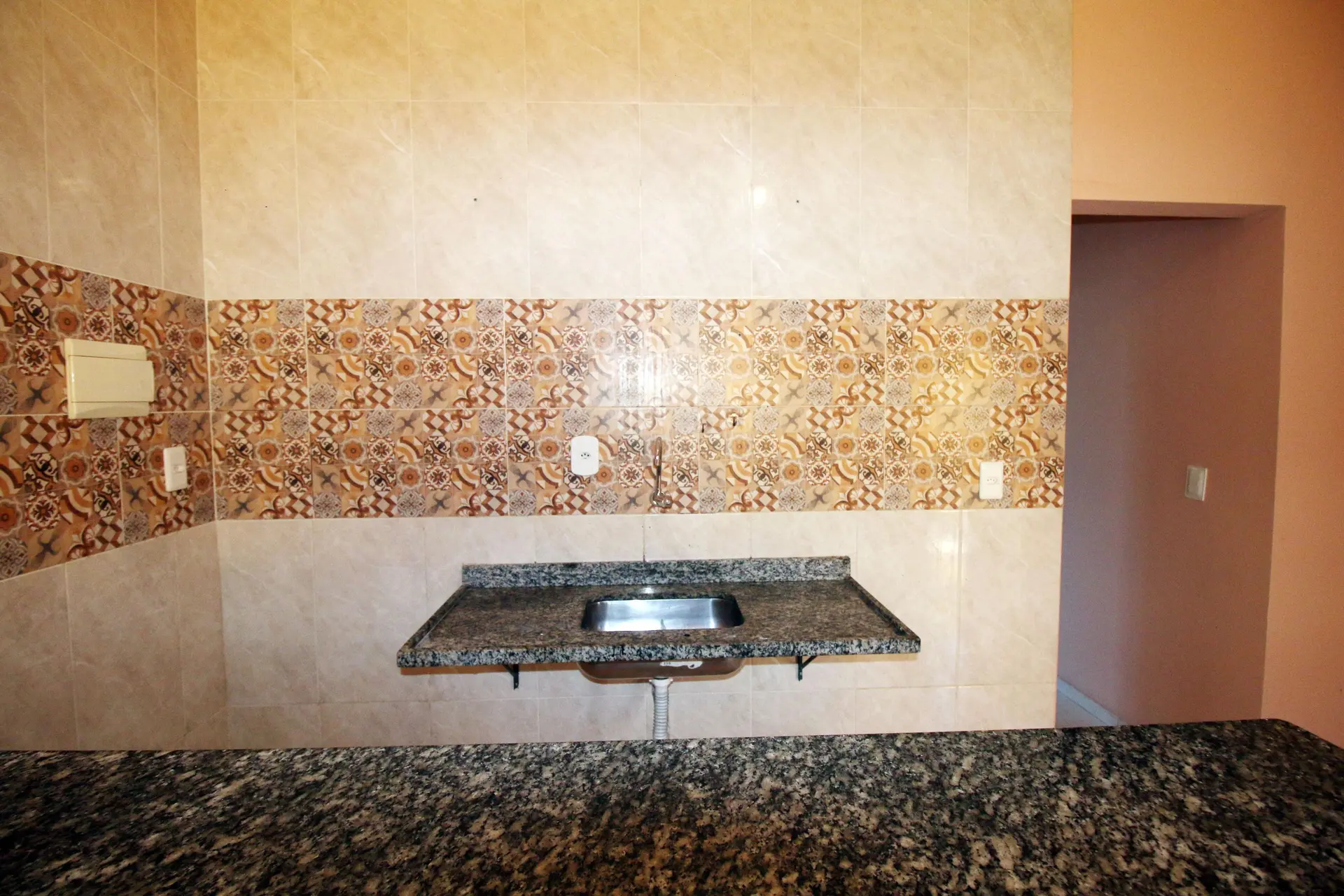 Apartamento para aluguel com 2 quartos, 1 banheiro — photo 10