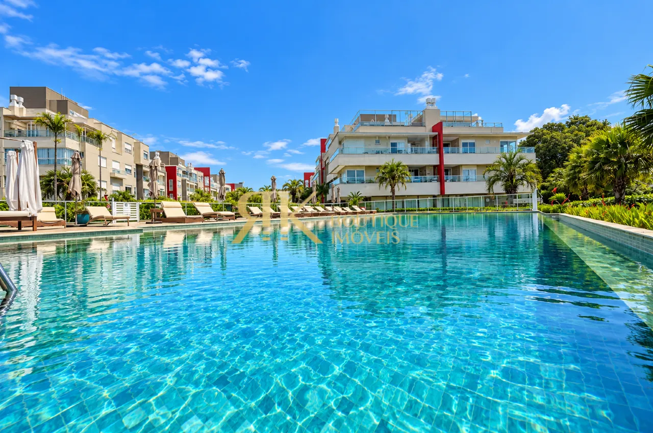 Apartment on the 1st floor with a water view — photo 7