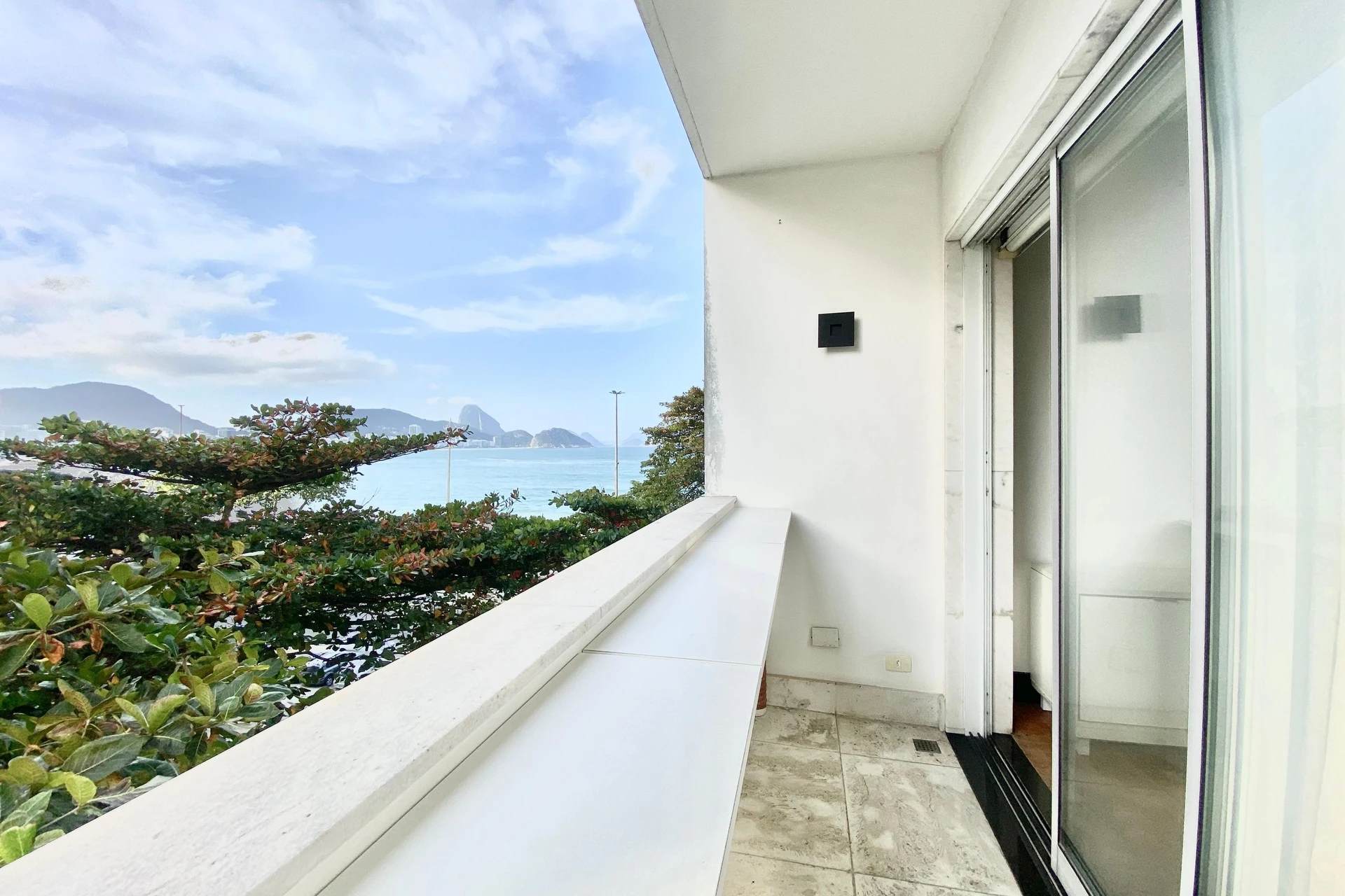 Vista al agua y 2 dormitorios: departamento de 129 m² — photo 17