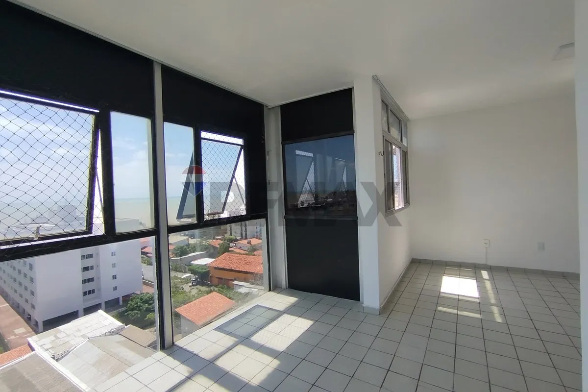 3-bedroom apartment with a closed kitchen and 160 m² — photo 10