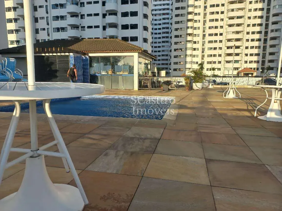 Furnished apartment with 3 bedrooms and 3 bathrooms — photo 34