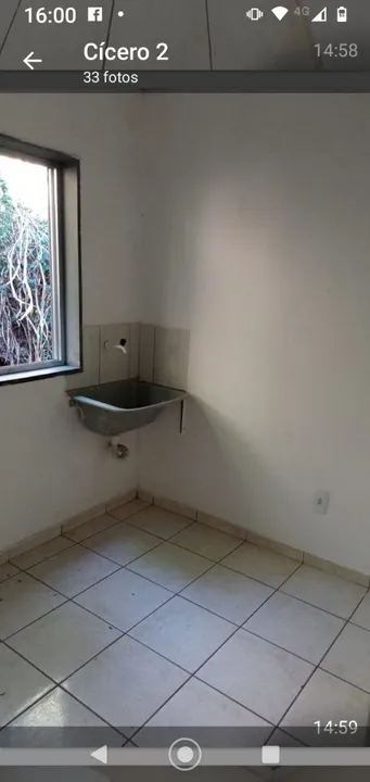 Unfurnished 2-bedroom apartment with a compact kitchenette — photo 17