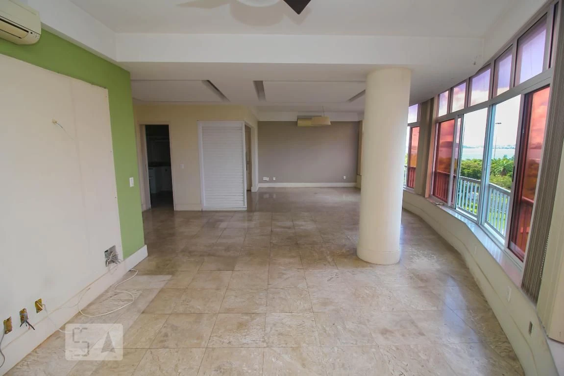 3-bedroom apartment with a home office — photo 17