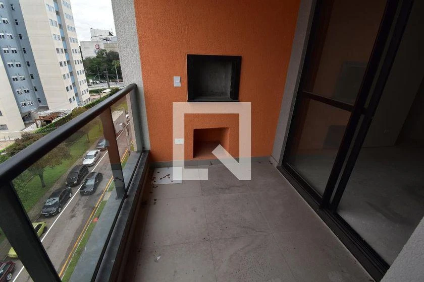 3-bedroom apartment in a building with a gym — photo 5