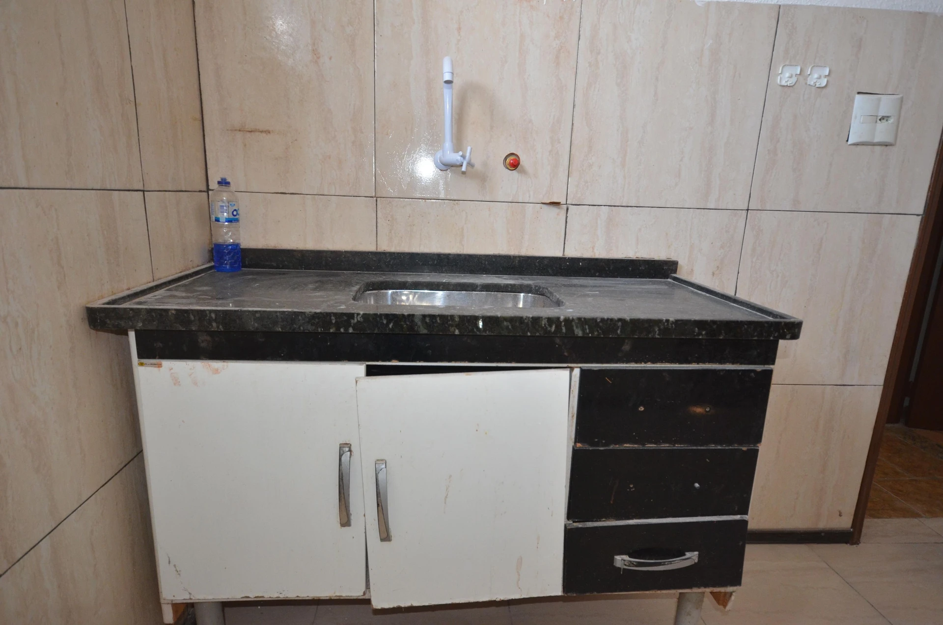 2-bedroom house with a washing machine — photo 10