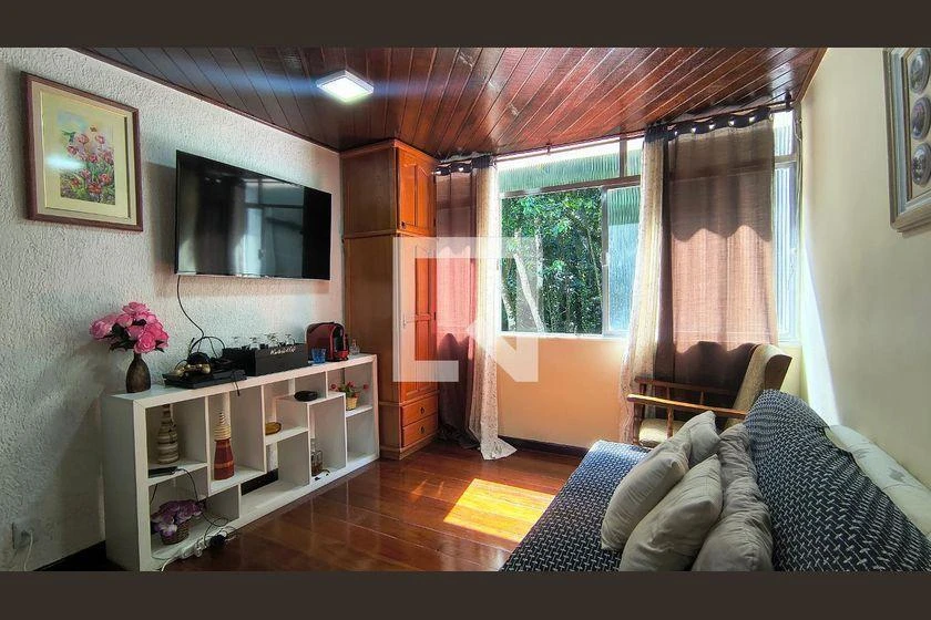 Apartamento mobiliado de 1 quarto com 33 m²