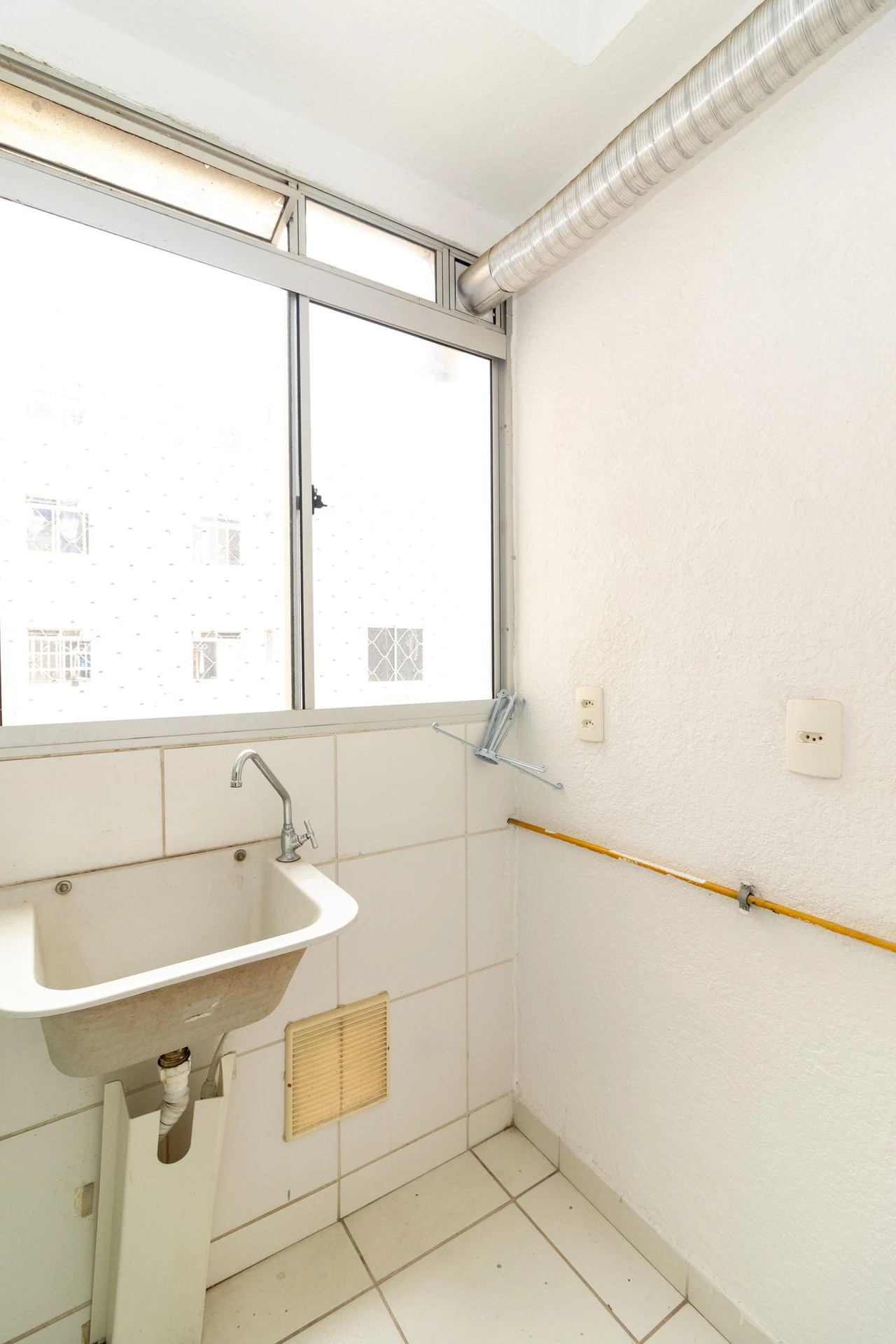 Apartamento para aluguel com 2 quartos e cozinha a gás — photo 3