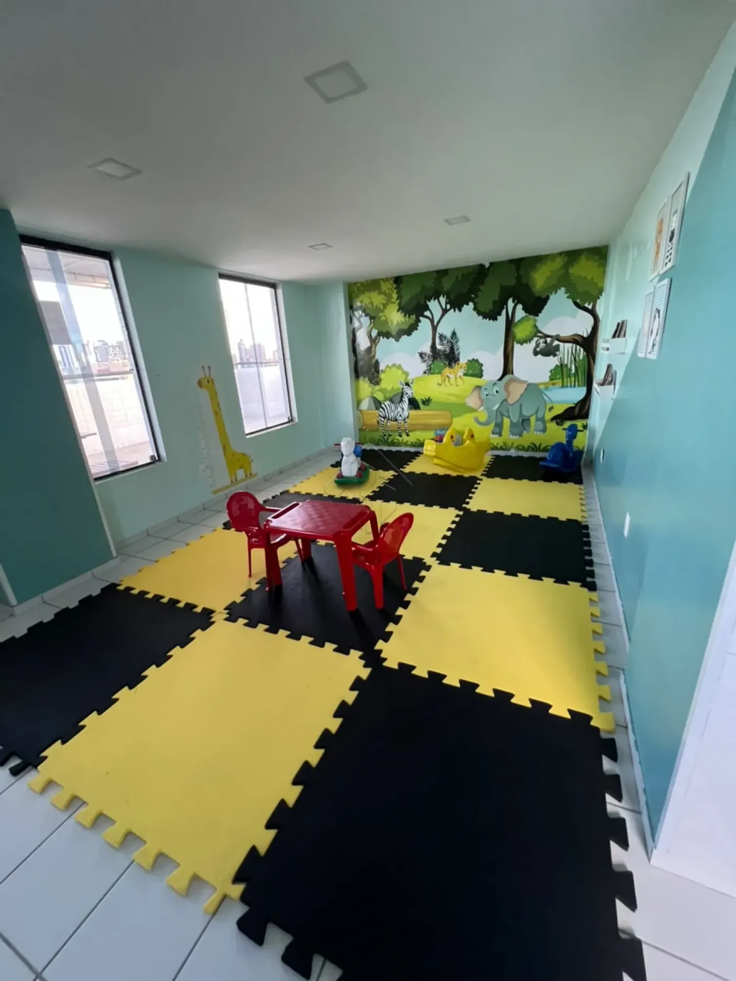 3-bedroom apartment with a home office in João Pessoa — photo 26