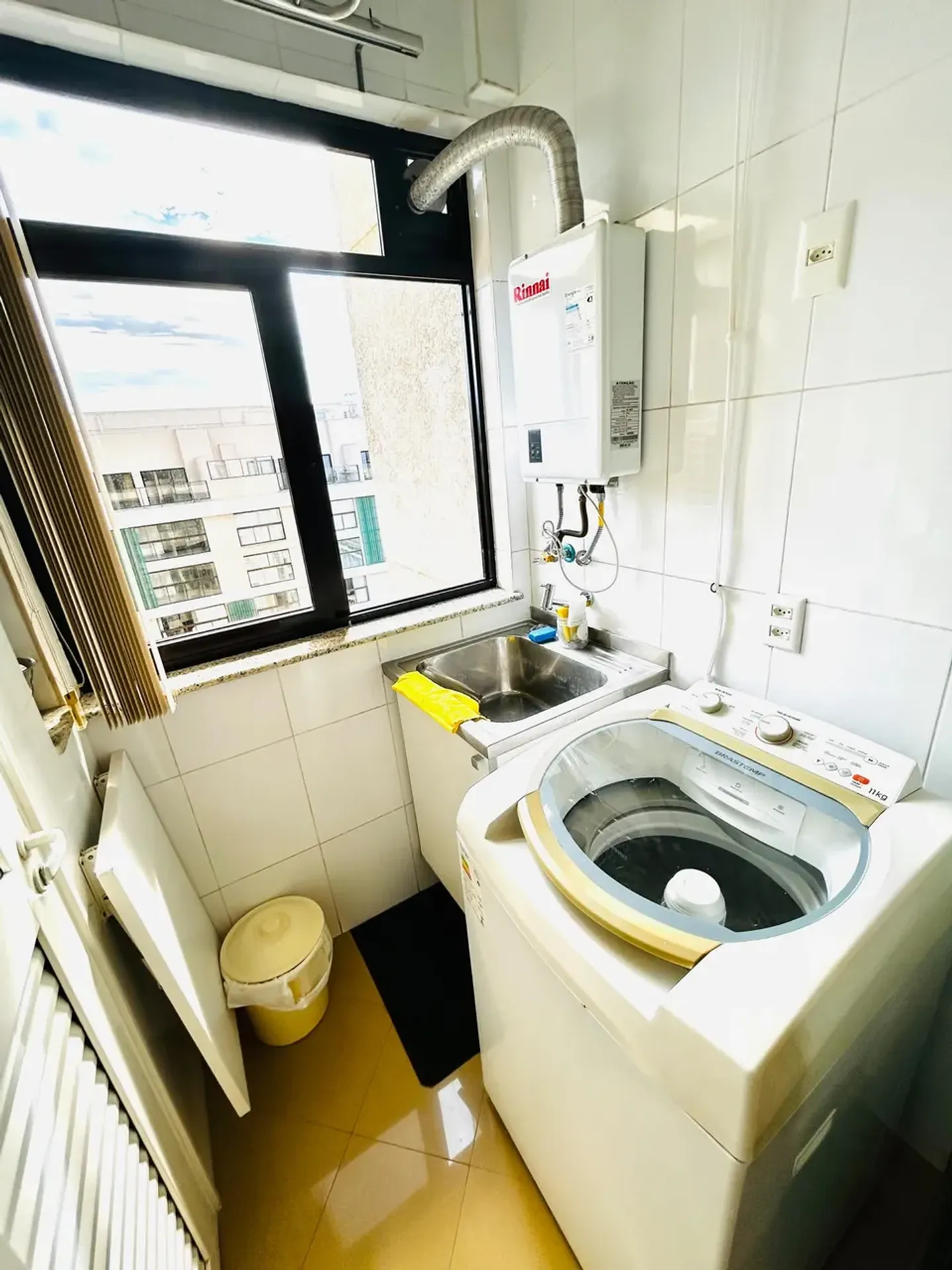 Apartamento mobiliado de 1 quarto com máquina de lavar — photo 3