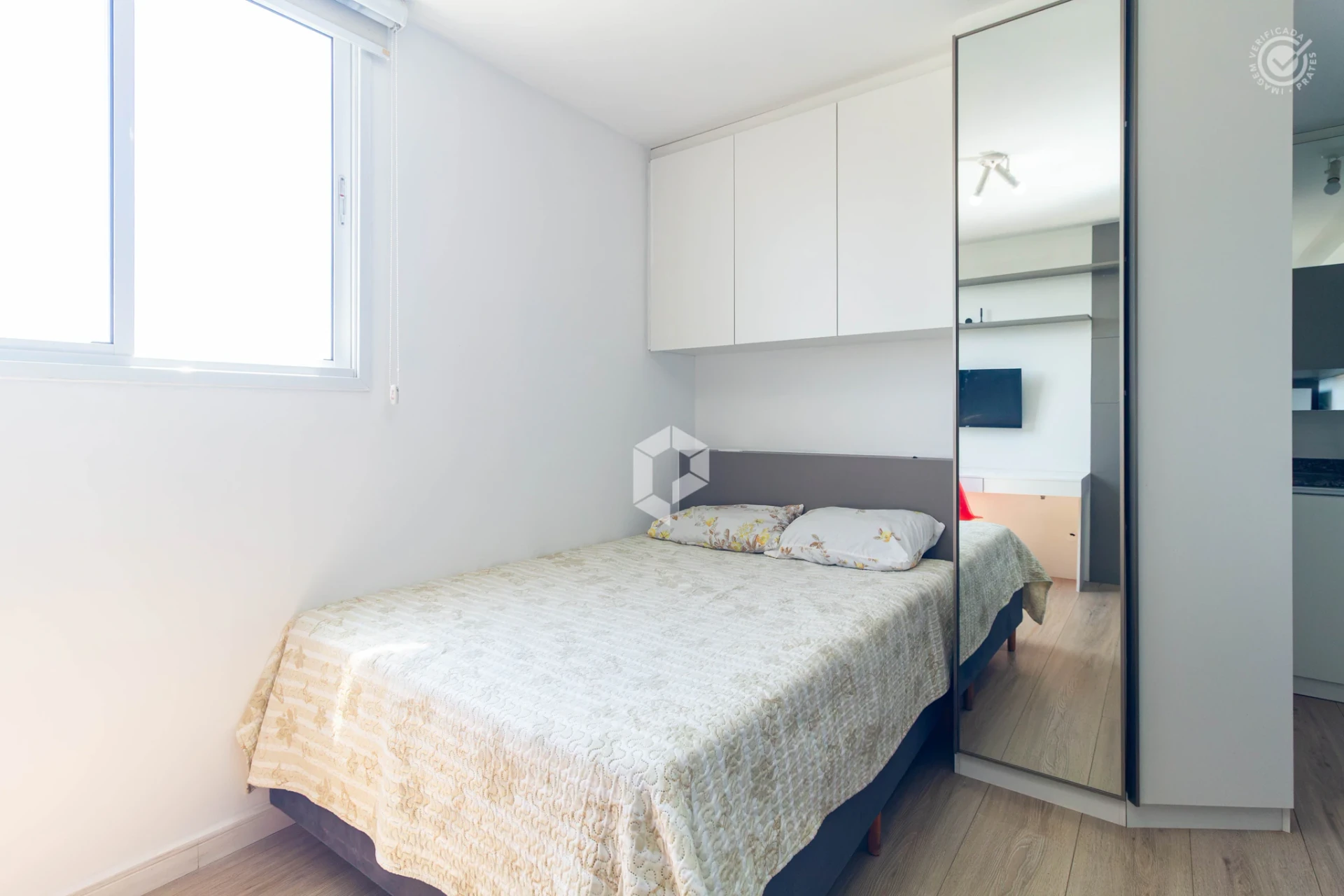 One-bedroom apartment with a home office — photo 3