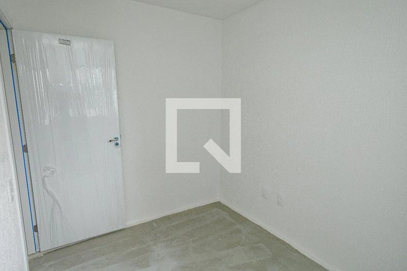 Apartamento de 40 m² con cocina cerrada y 2 dormitorios — photo 25