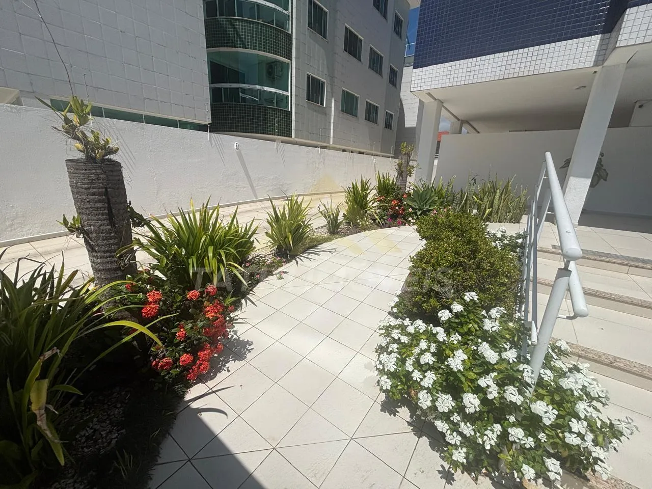 Apartamento amueblado de 114 m² con rincón de trabajo — photo 27