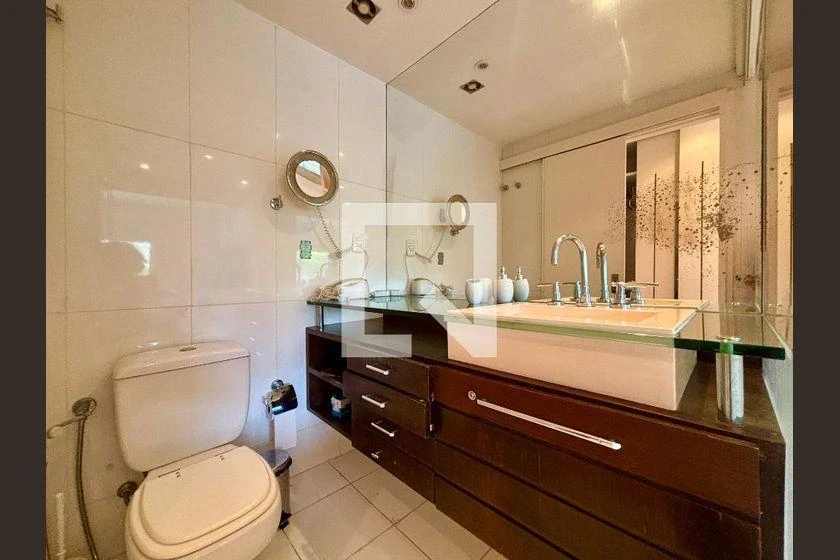180 m² furnished apartment with open-plan kitchen — photo 41