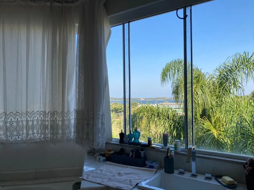 Furnished house with 3 en-suite bedrooms and 4 baths — photo 22