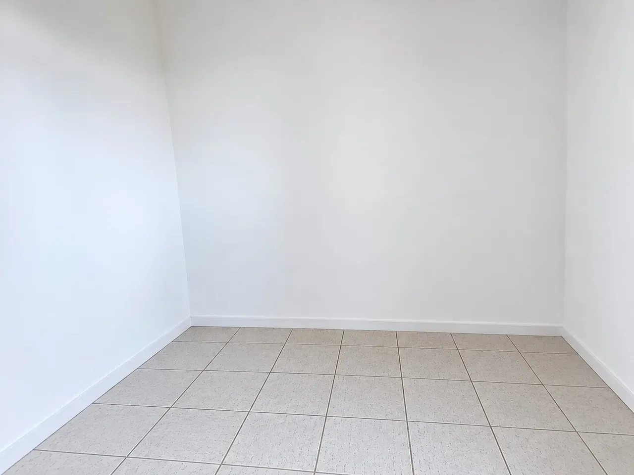 2-bedroom apartment in a building with a sauna — photo 17