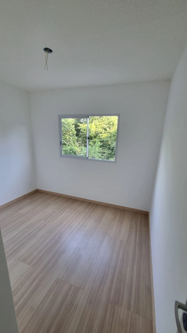 2-bedroom apartment with mountain views — photo 10