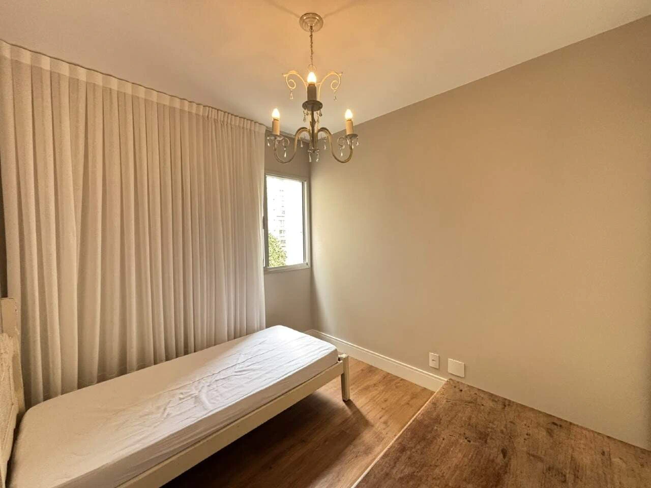 3-bedroom apartment in a building with a gym — photo 24