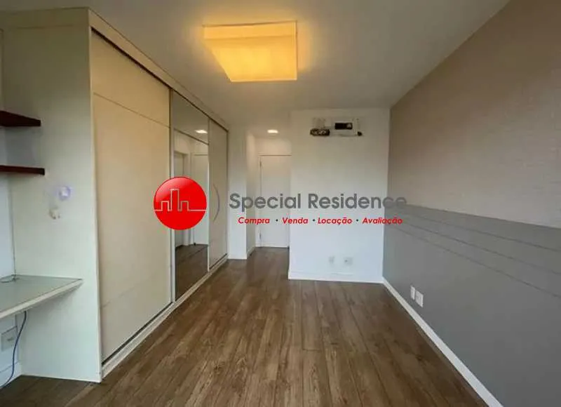 Apartment with 4 bedrooms, 5 bathrooms and 3 parking spots — photo 21