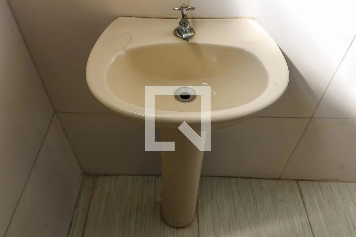 3-bedroom apartment, 76 m² — photo 2