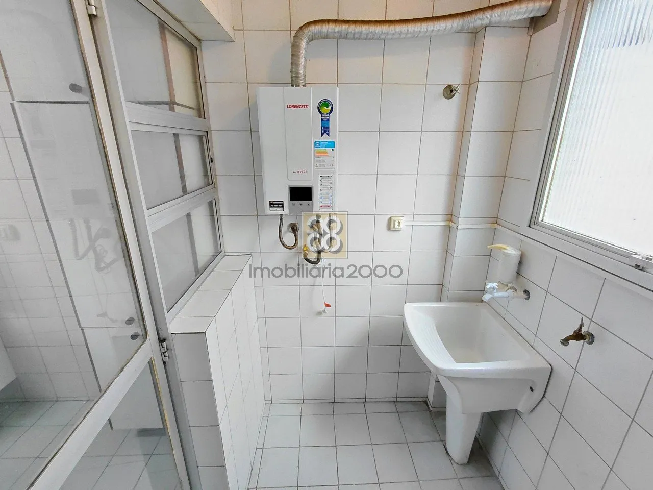 2-bedroom apartment with a suite and 2 bathrooms — photo 23