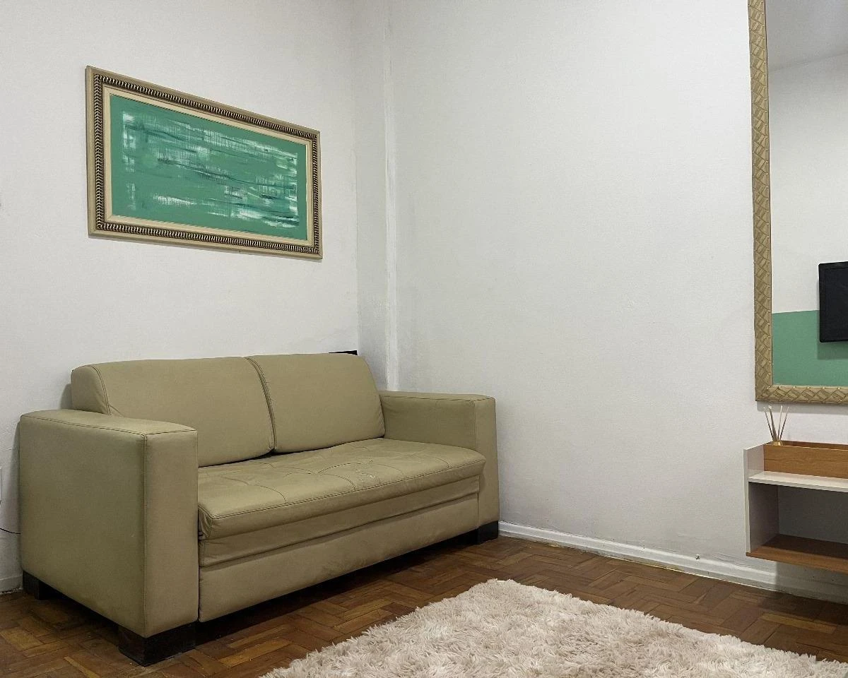 1-bedroom apartment with a compact kitchenette and 20 m² — photo 8