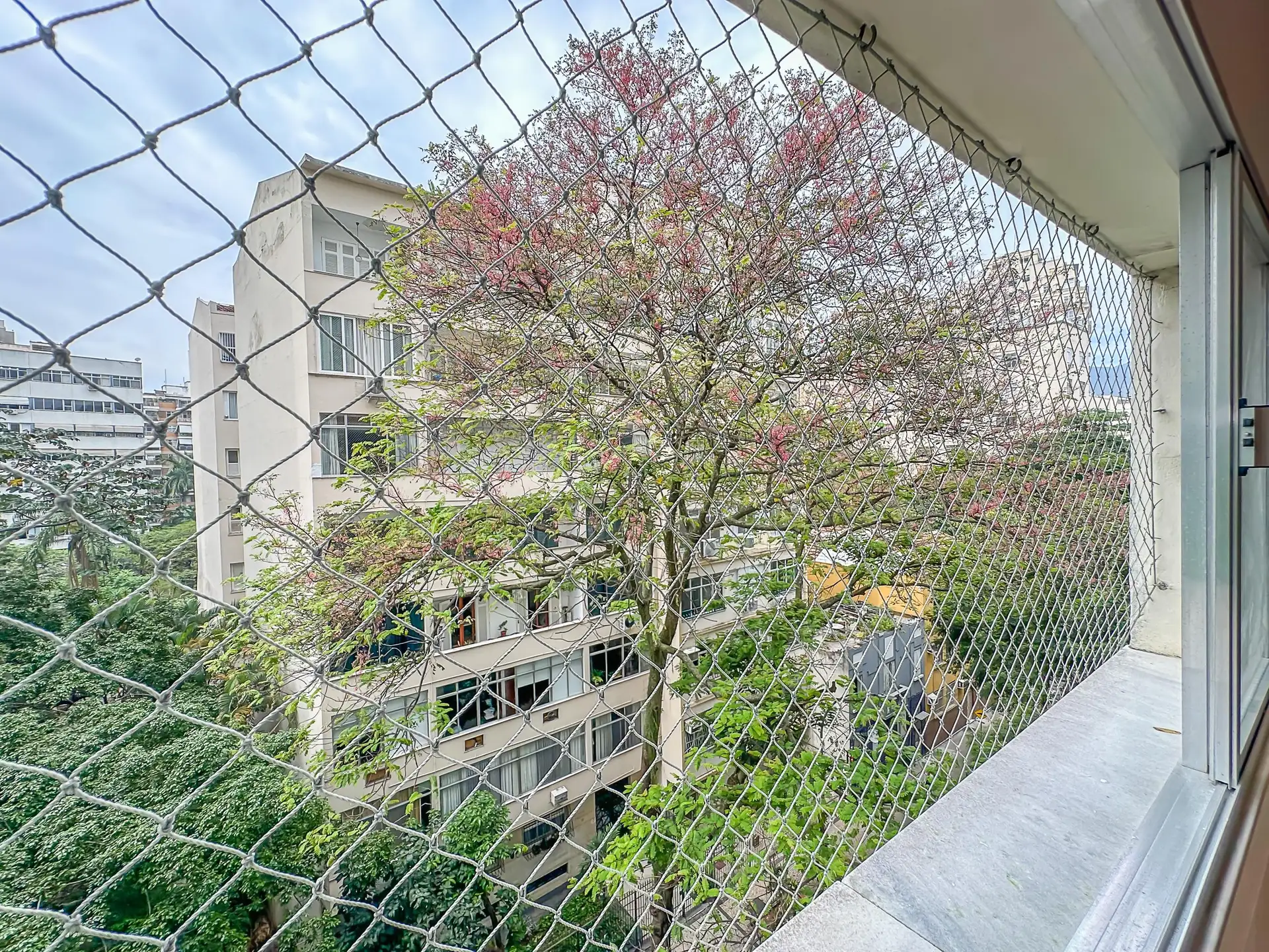 One-bedroom, 50 m² apartment in Rio de Janeiro — photo 31
