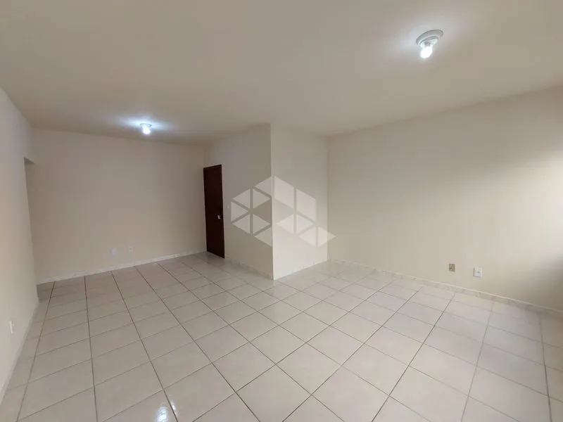 Apartamento de 70 m² con 3 dormitorios y 1 plaza en 4.º — photo 10