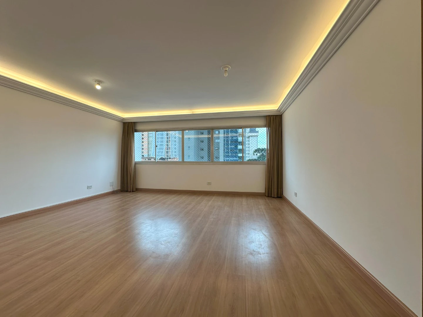 Apartamento de 3 quartos com suíte e 1 vaga — photo 2