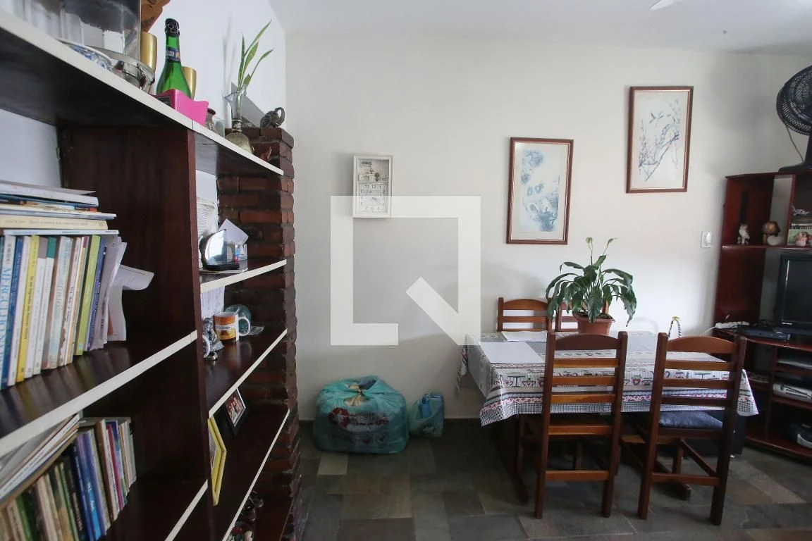 Apartamento amueblado con 2 dormitorios y cocina a gas — photo 15