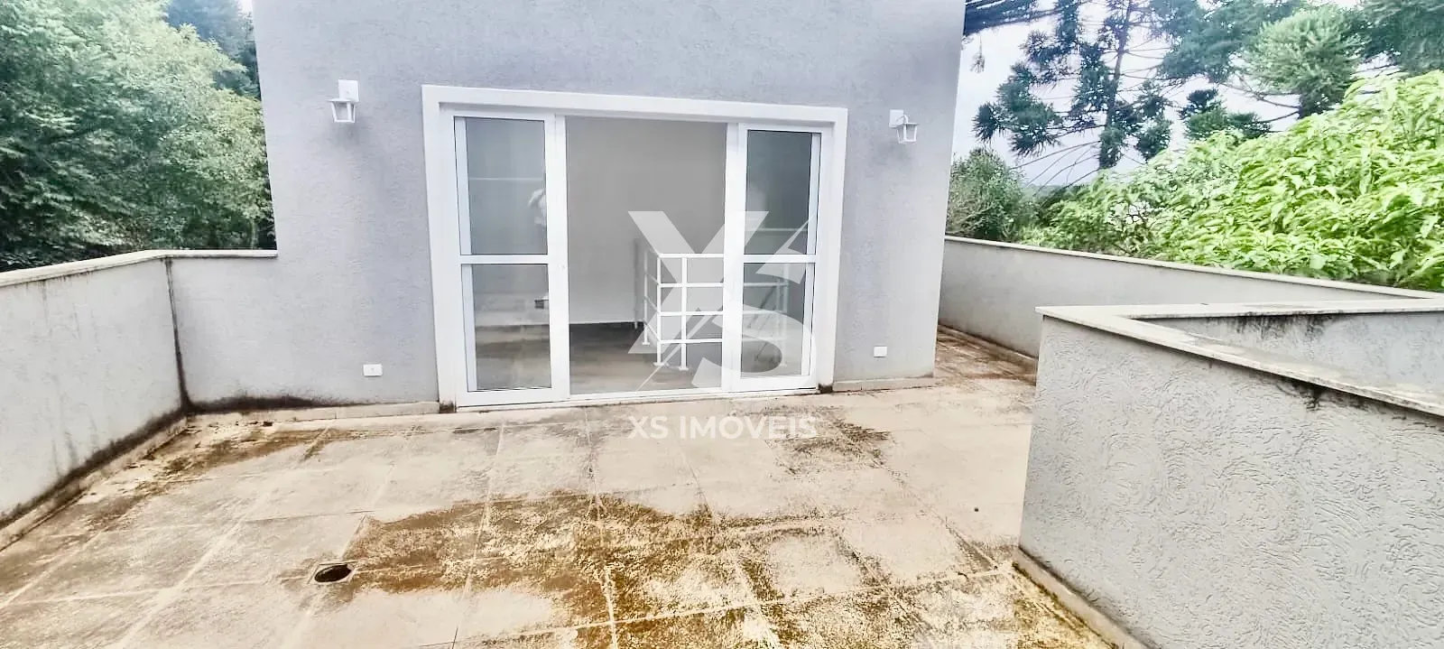 House with 3 bedrooms and a private BBQ — photo 40